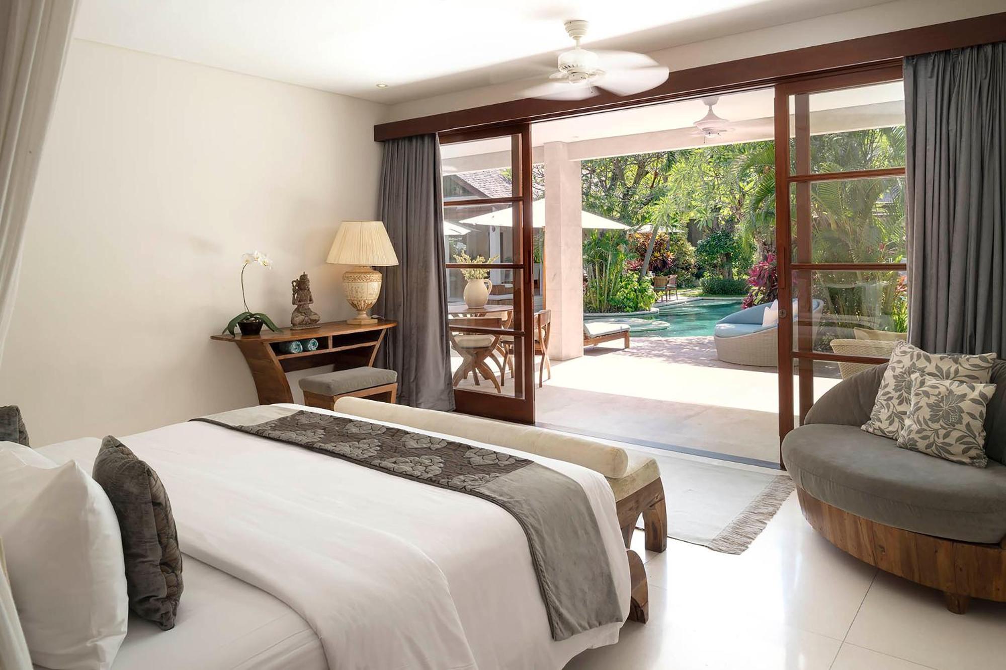 Lataliana Seminyak Exterior foto